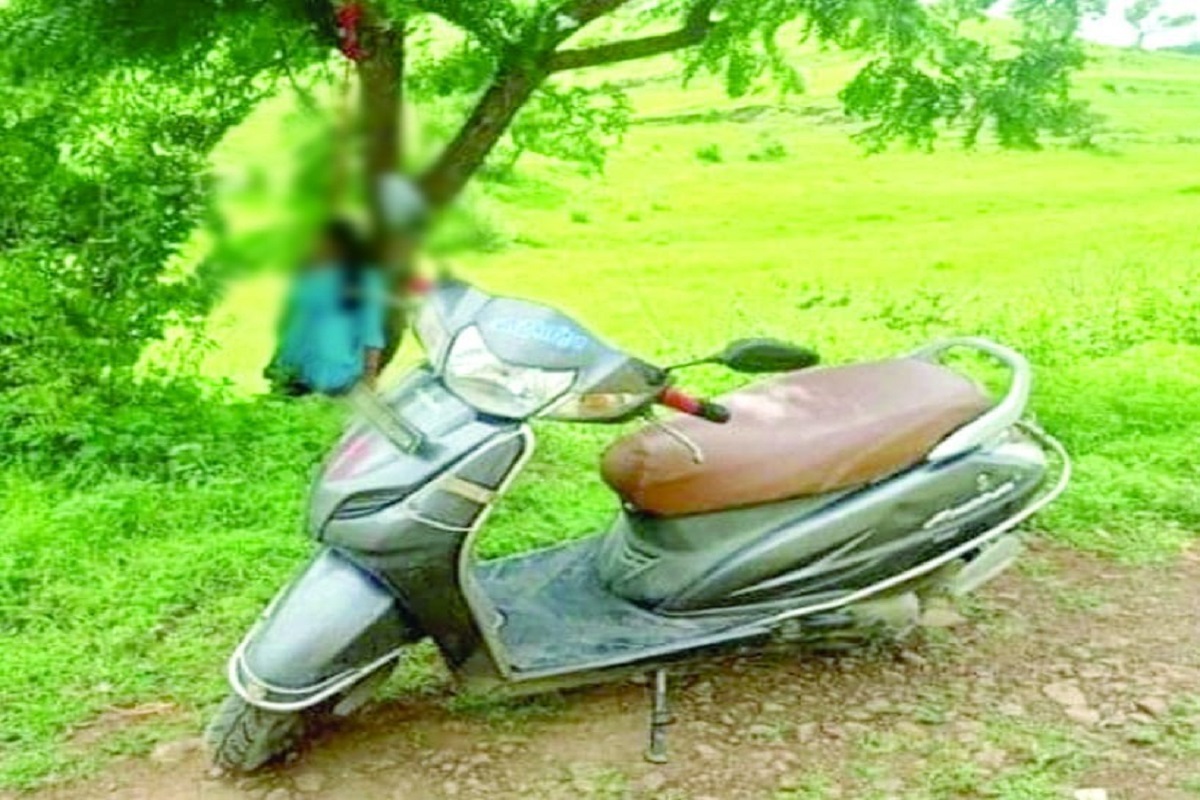 बीड हादरलं ! प्रेम प्रकरणातून नर्सची आत्महत्या तर हुंड्याच्या जाचामुळे विवाहितेने संपवलं आयुष्य