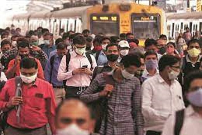 देशातील दोन तृतीयांश लोकसंख्येच्या शरीरात कोरोनाविरुद्धच्या अँटिबॉडिज तयार झाल्याचा निष्कर्ष ICMR च्या नव्या सर्वेक्षणातून काढण्यात आला आहे. 