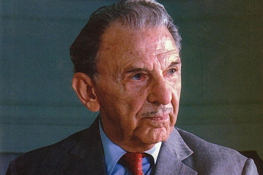 एअर इंडियाचे जनक जेआरडी टाटा विमानातल्या स्वच्छतेबाबत होते खूप काटेकोर; वाचा त्यांची रंजक गोष्ट