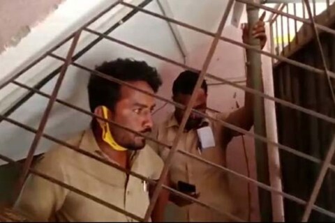 Crime in Virar: वीज मीटर कापल्याच्या रागातून एका महिलेनं महावितरणाच्या कर्मचाऱ्यांना मीटररूमध्येच डांबून ठेवल्याची घटना समोर आली आहे.