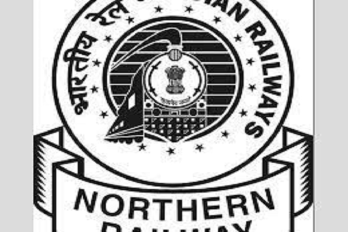 रेल्वे खात्यात नोकरीची संधी, परीक्षेची अट नाही, मिळणार 2 लाखांपर्यंत पगार