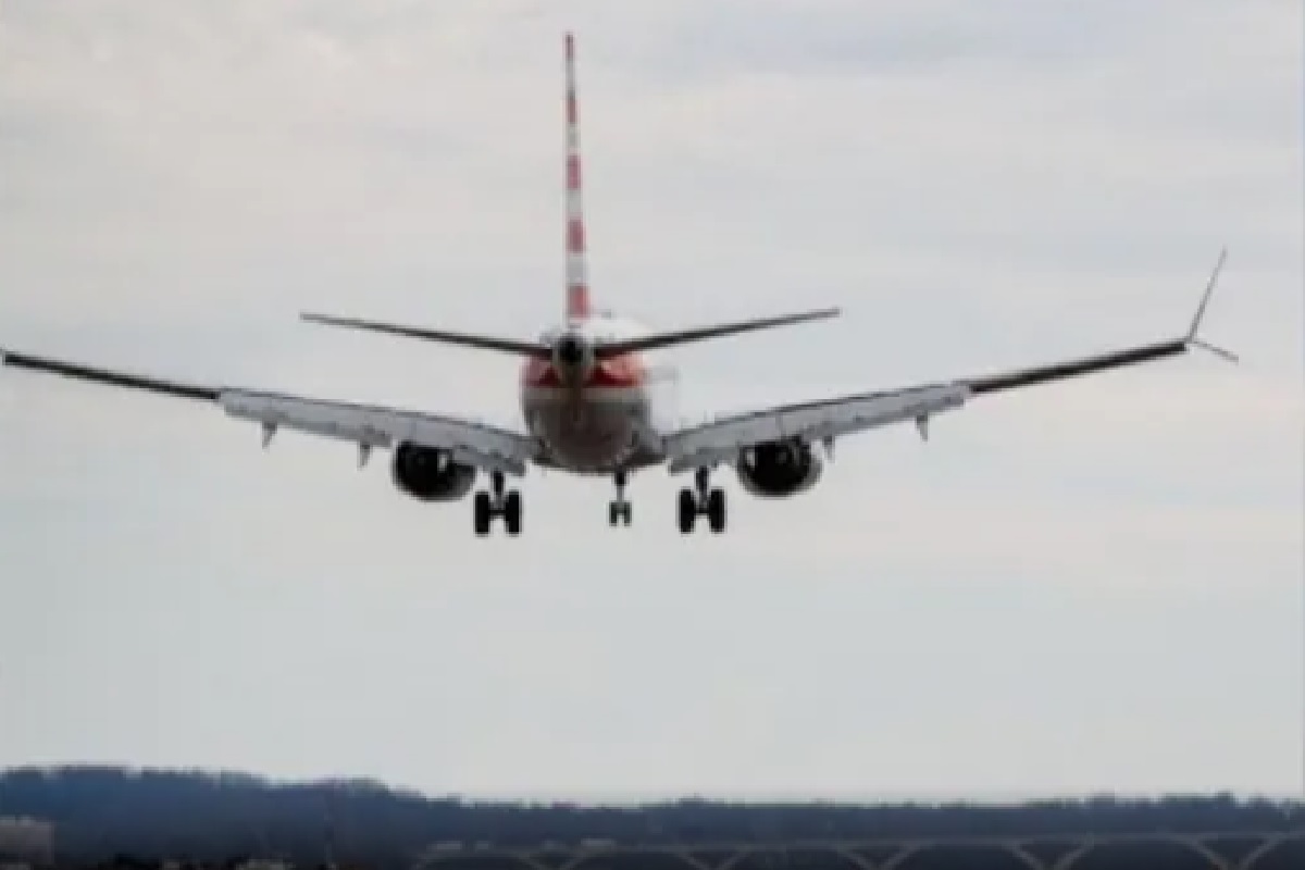 All is Well: भरकटलेल्या ‘त्या’ विमानातील सगळे प्रवासी सुखरूप, पायलटच्या कौशल्यामुळे वाचले सर्वांचे जीव