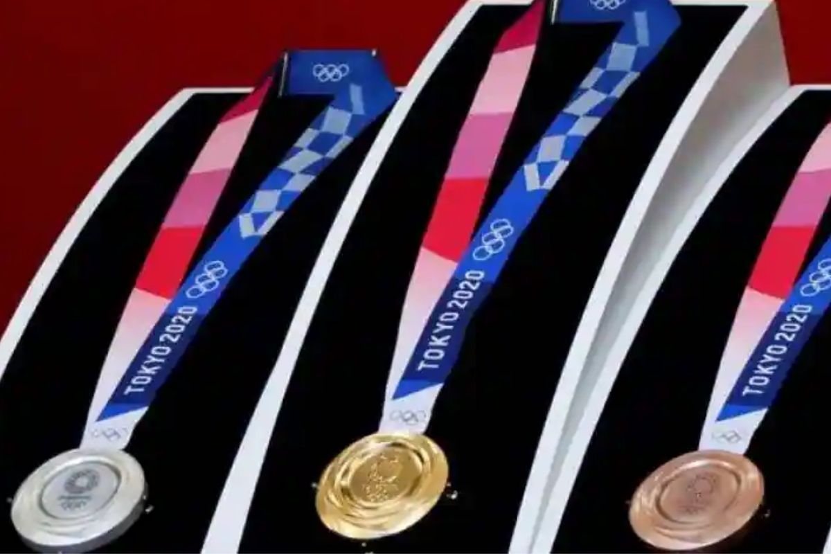 Explainer: ऑलिम्पिकची पदकं नेमकी बनतात तरी कशापासून? वाचून ज्ञानात पडेल भर