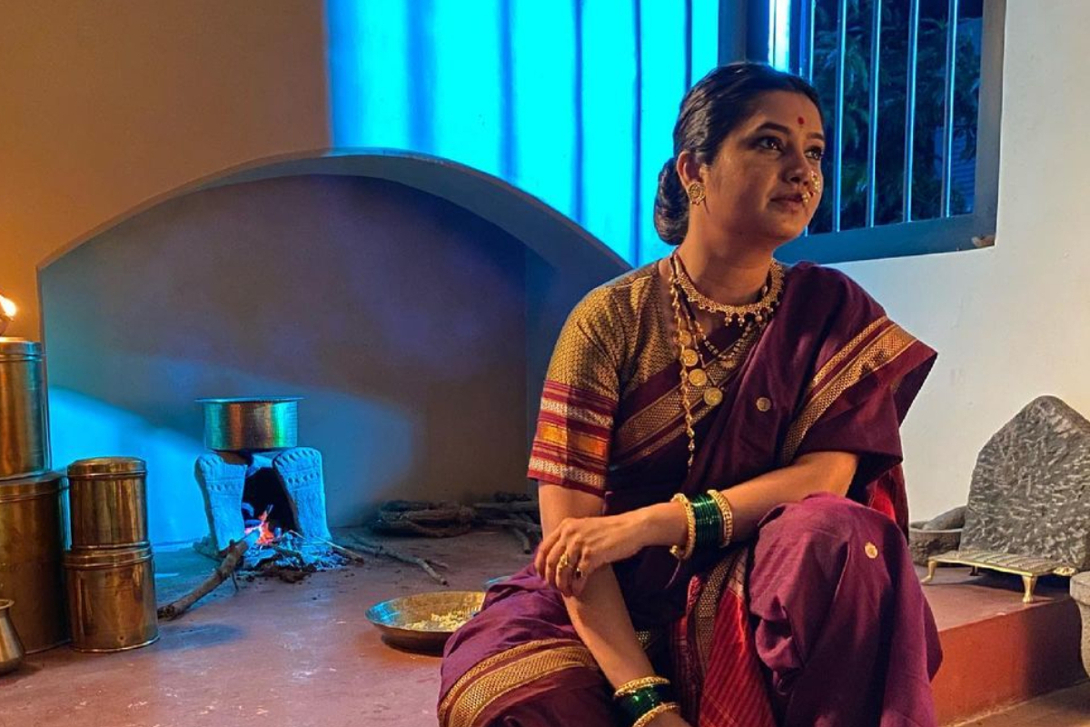 मराठमोळ्या अभिनेत्रीनं खाल्ला होता झाडूनं मार; ऐका बालपणीचा धम्माल किस्सा