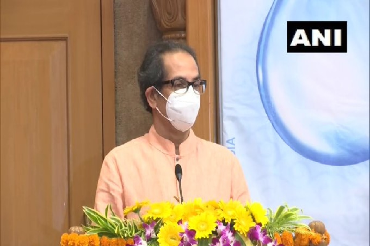 ''राजकीयदृष्ट्या मी काँग्रेस आणि NCPच्या विरोधात आहे पण...'', स्वतः मुख्यमंत्र्यांचं महाविकास आघाडी सरकारवर मोठं भाष्य