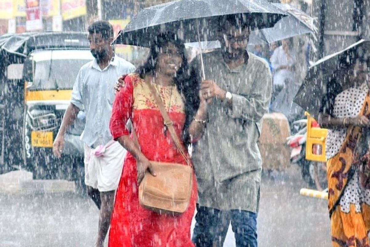 वृत्तपत्रात छापलेला BF सोबतचा एक फोटो ठरला टर्निंग पॉईंट; IAS अधिकारी चांदनीनं सांगितला किस्सा