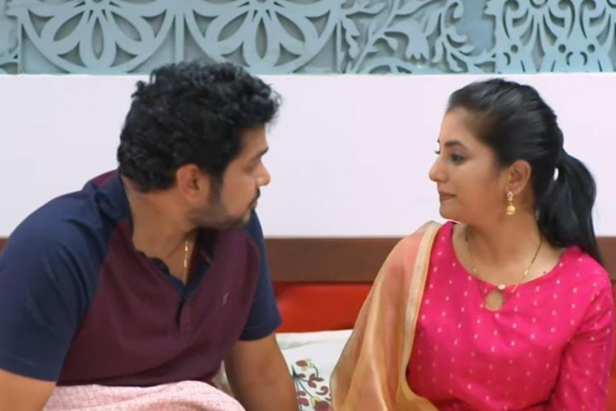 VIDEO: शर्वरीने दिली गुड न्यूज!, 'शुभमंगल ऑनलाईन' मध्ये आनंदाचं वातावरण