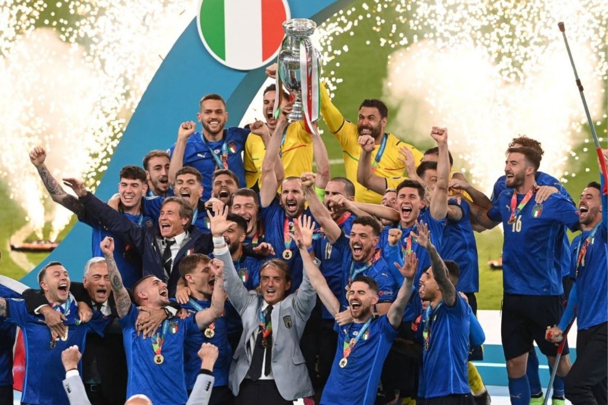 Euro Cup 2020 Final : घरच्याच मैदानावर इंग्लंडचा स्वप्नभंग; इटलीनं पटकावलं यूरो जेतेपद