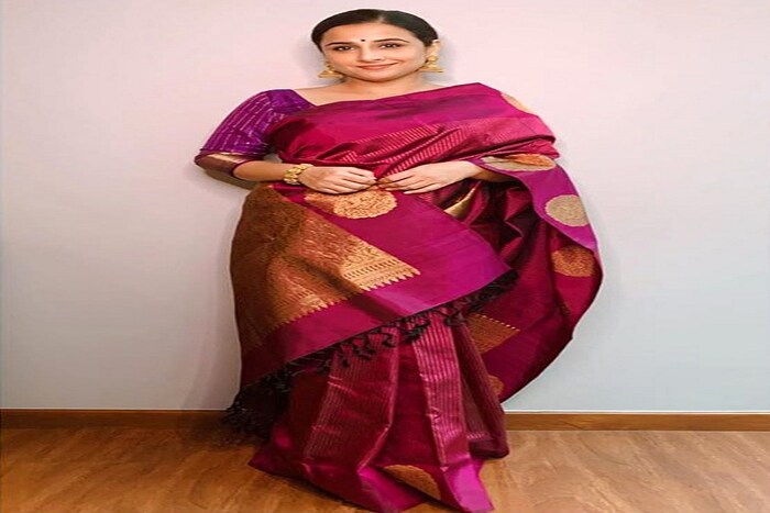 साडी हा महिलांचा सॉफ्ट कॉर्नर असतो. साडीची फॅशन कधीच आऊटडेटेड होत नाही. सिल्कची साडी तर प्रत्येकीच्या कपाटात असणारंच. कोणत्याही कार्यक्रामात सिल्कची साडी एलिगंट, ट्रेडिश्नल लूक देते. 