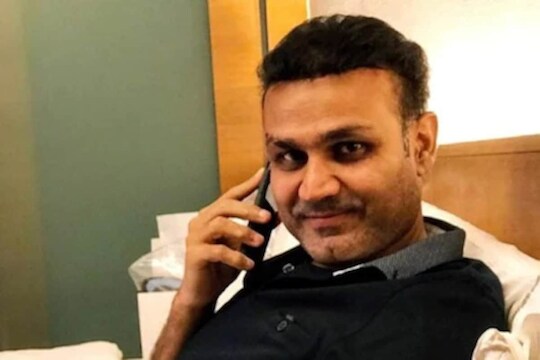 IND vs SL : चहरची बॅटींग पाहून सेहवागला आठवला 'धोनी', राहुल द्रविडबद्दल म्हणाला...