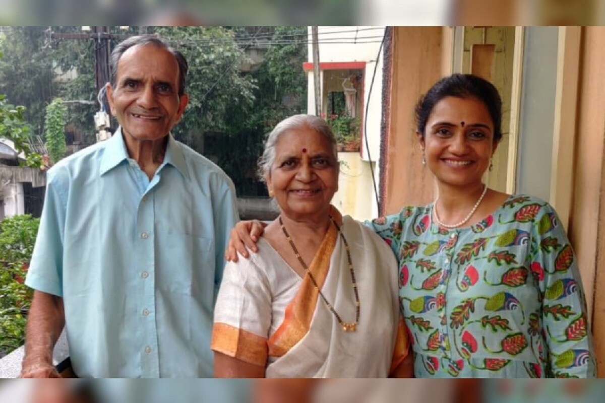 मराठी तसेच हिंदी सिनेसृष्टीतील लोकप्रिय अभिनेत्री अमृता सुभाषने गुरू पौर्णिमेनिमित्त तिच्या गुरूंना शुभेच्छा दिल्या आहेत. पाहा कोण आहेत तिचे गुरू आहे.