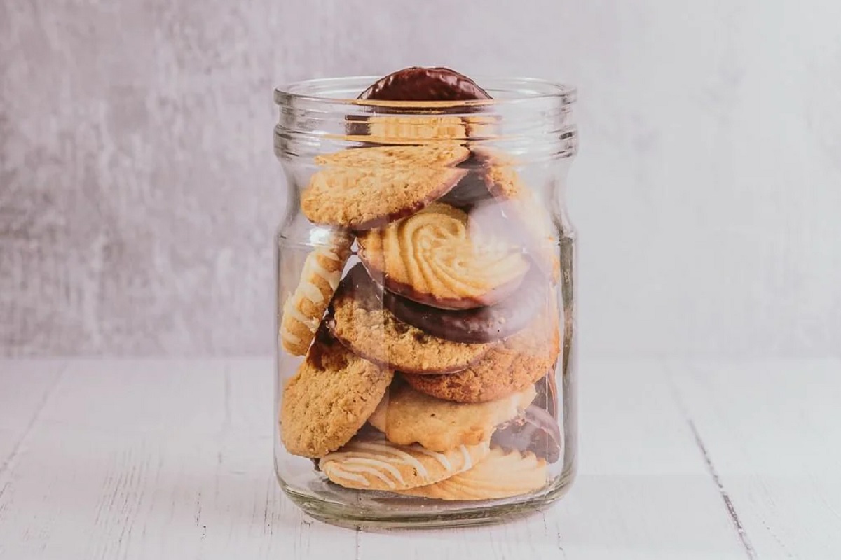 Fish Biscuits: बिस्किट खाऊन करा कोरोनापासून बचाव, माशांपासून बनलेलं खास प्रोडक्ट