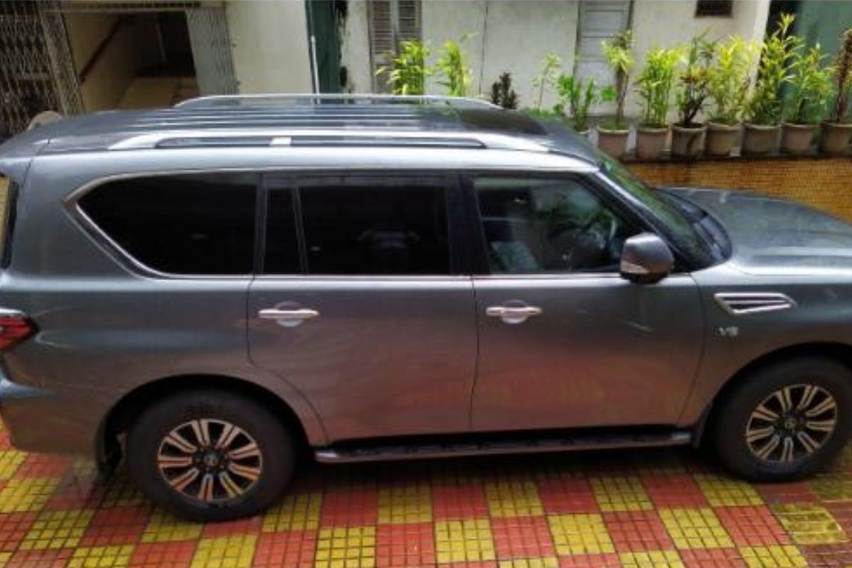 मुंबई: आलिशान गाड्यांची तस्करी करणाऱ्या रॅकेटचा पर्दाफाश; बड्या कंपनीच्या CEOसह तिघांना अटक