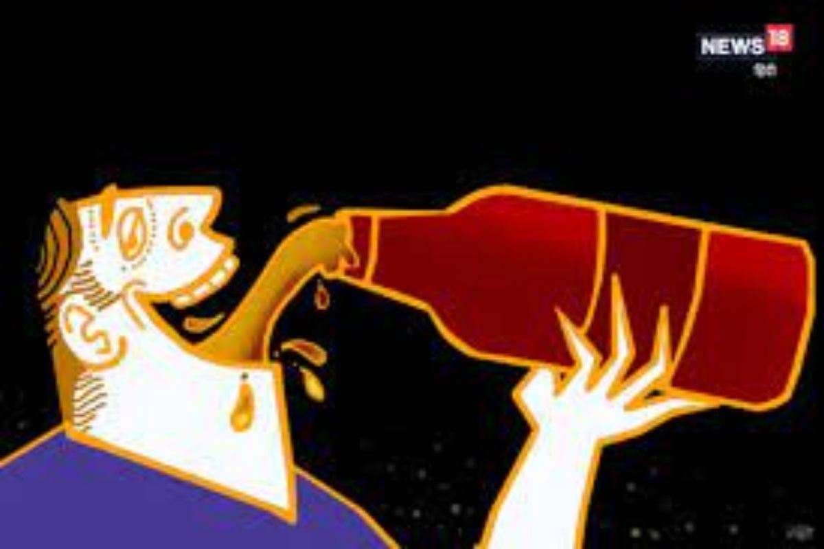 दवांडे यांचं दारूचं व्यसन सोडवण्यासाठी त्याला जालन्यातील धावडा येथील तडवी बाबा या महाराजांकडे आणण्यात आलं होतं.