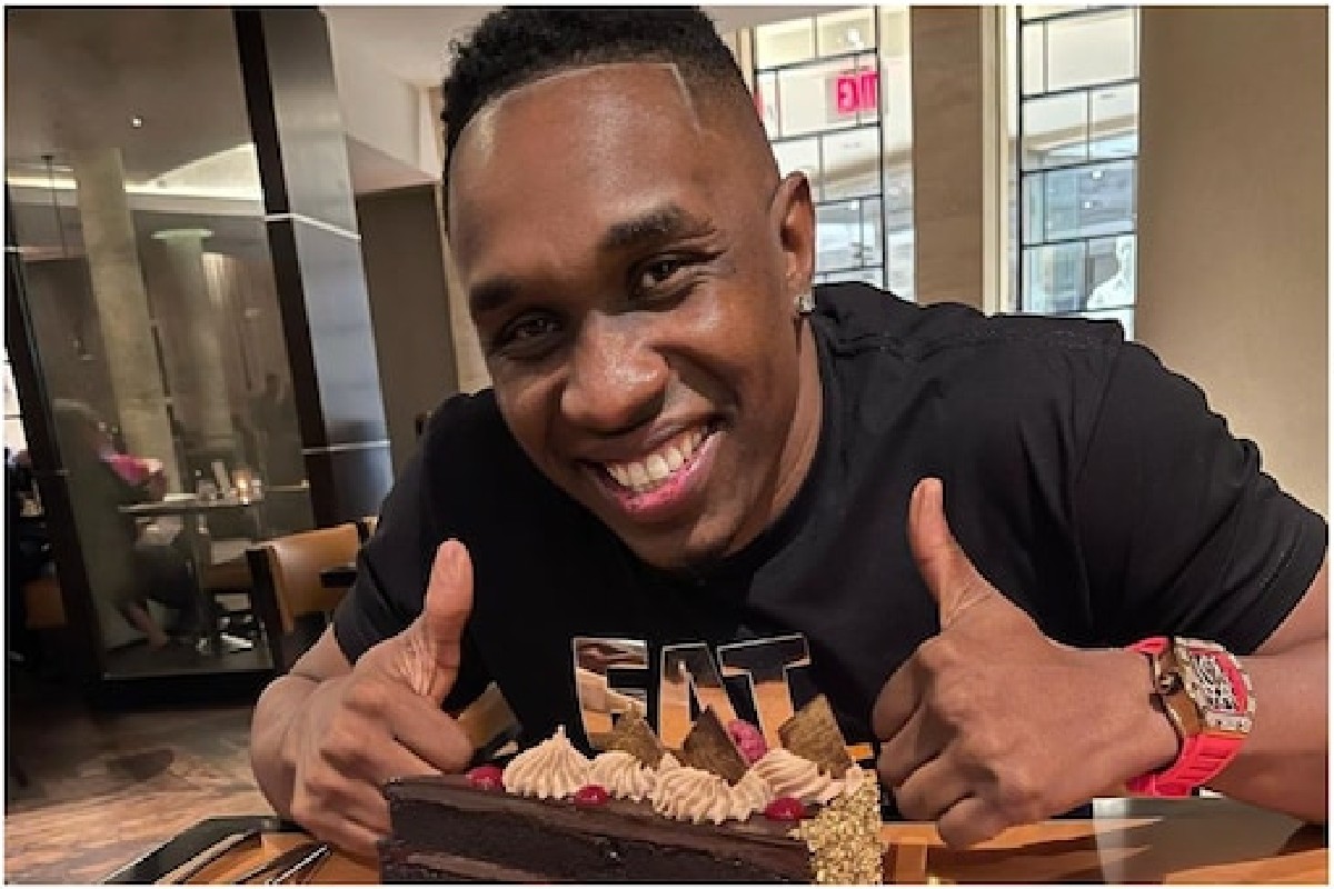 WI vs AUS: ब्राव्होनं एका हातानं लगावला कडक सिक्स, पाहा VIDEO