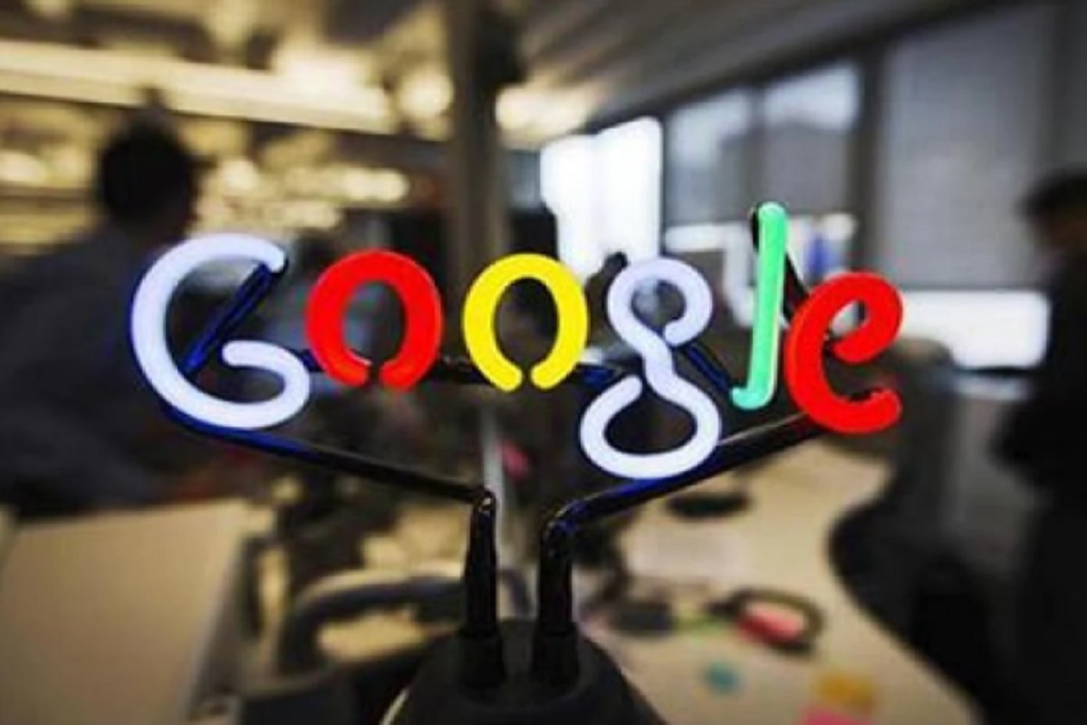 Google ने Google Meet वर Animated Video Background फीचर आणलं आहे. Android Users याचा फायदा घेऊ शकतील.