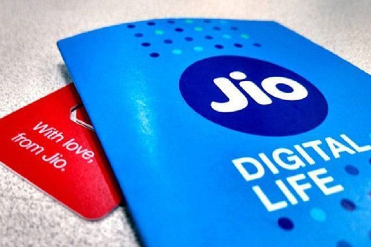 Other Plans मध्ये Reliance Jio चा नवा 1 रुपयांचा प्लॅन दिसेल.
