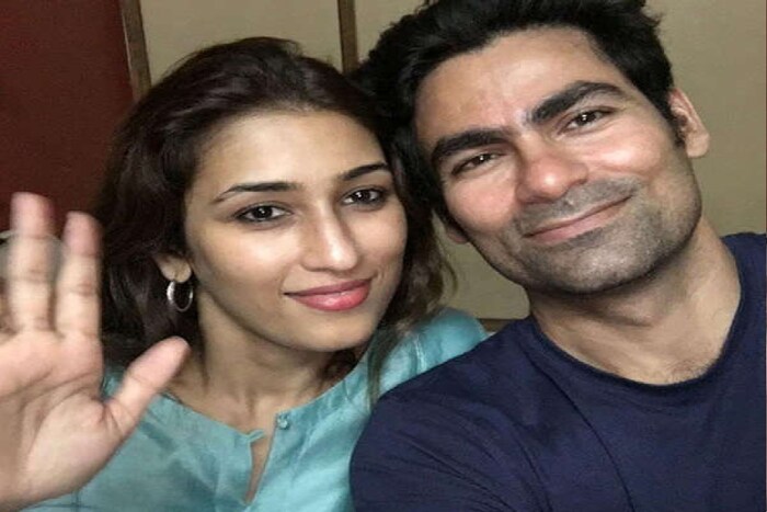 मोहम्मद कैप-पूजा यादव : मोहम्मद कैफचं (Mohammad Kaif) नाव घेतलं की भारतीय चाहत्यांना नॅटवेस्ट सीरिजची फायनल आठवते. कैफने युवराजच्या सोबतीने भारताला अशक्य असा विजय मिळवला. मुस्लिम असलेल्या कैफने 2011 साली पूजा यादवशी (Pooja Yadav) लग्न केलं. 