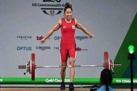 टोकयो ऑलिम्पिकमध्ये (Tokyo Olympics 2020) सिल्व्हर मेडल जिंकत इतिहास रचणाऱ्या मीराबाई चानूला सुवर्णपदक मिळण्याचीही शक्यता आहे. 