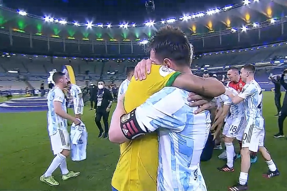Copa America Final: मेस्सीला स्वप्नपूर्तीनंतर आठवला नेयमार! दोघांच्या गळाभेटीचा इमोशनल VIDEO VIRAL