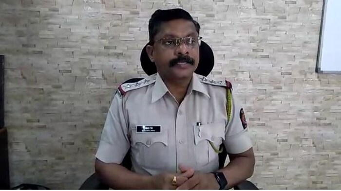 या घटनेचा व्हिडीओ समोर येताच, गुन्हे शाखेच्या पथकानं मुख्य आरोपीसह त्याच्या आणखी एका साथीदाराला अटक (2 Arrest) केली आहे. पीडित तरुणीचे दुसऱ्यांसोबत प्रेमसंबंध (Love affair) सुरू झाल्याच्या संशयातून आरोपींनी ही मारहाण केल्याचं पोलीस चौकशीत समोर आलं आहे. या घटनेचा पुढील तपास पोलीस करत आहेत.