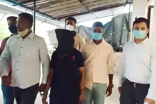 मित्र म्हणून घरी बोलावले, पण 'तो' पत्नीच्या प्रेमात पडला आणि....