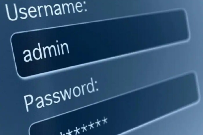123456 आणि 123456789, 123, omgpop, 123321, 654321 आणि qwertyuiop, picture1, password आणि 12345678 पासवर्डही सर्वाधिक कॉमन आहेत. अशा कमकुवत, सोप्या पासवर्डमुळे कोणताही युजर सहजपणे हॅकिंगचा बळी ठरू शकतो. यापैकी कोणता पासवर्ड ठेवला असेल, तर तो त्वरित बदलण्याची गरज आहे. 