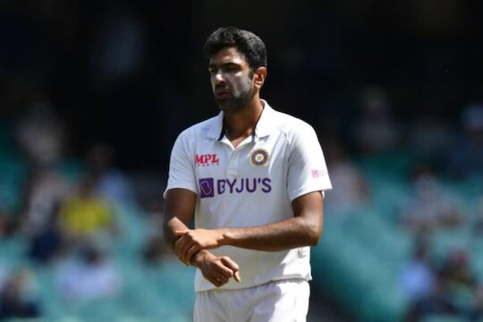 IND vs ENG: आर. अश्विन टेस्ट सीरिजपूर्वी घेणार मोठा निर्णय!