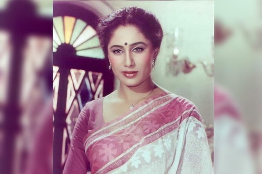 80 च्या दशकात स्मिता पाटील यांच्या 'त्या' पोस्टरने उडवली होती खळबळ; अभिनेत्रीने व्यक्त केला होता संताप