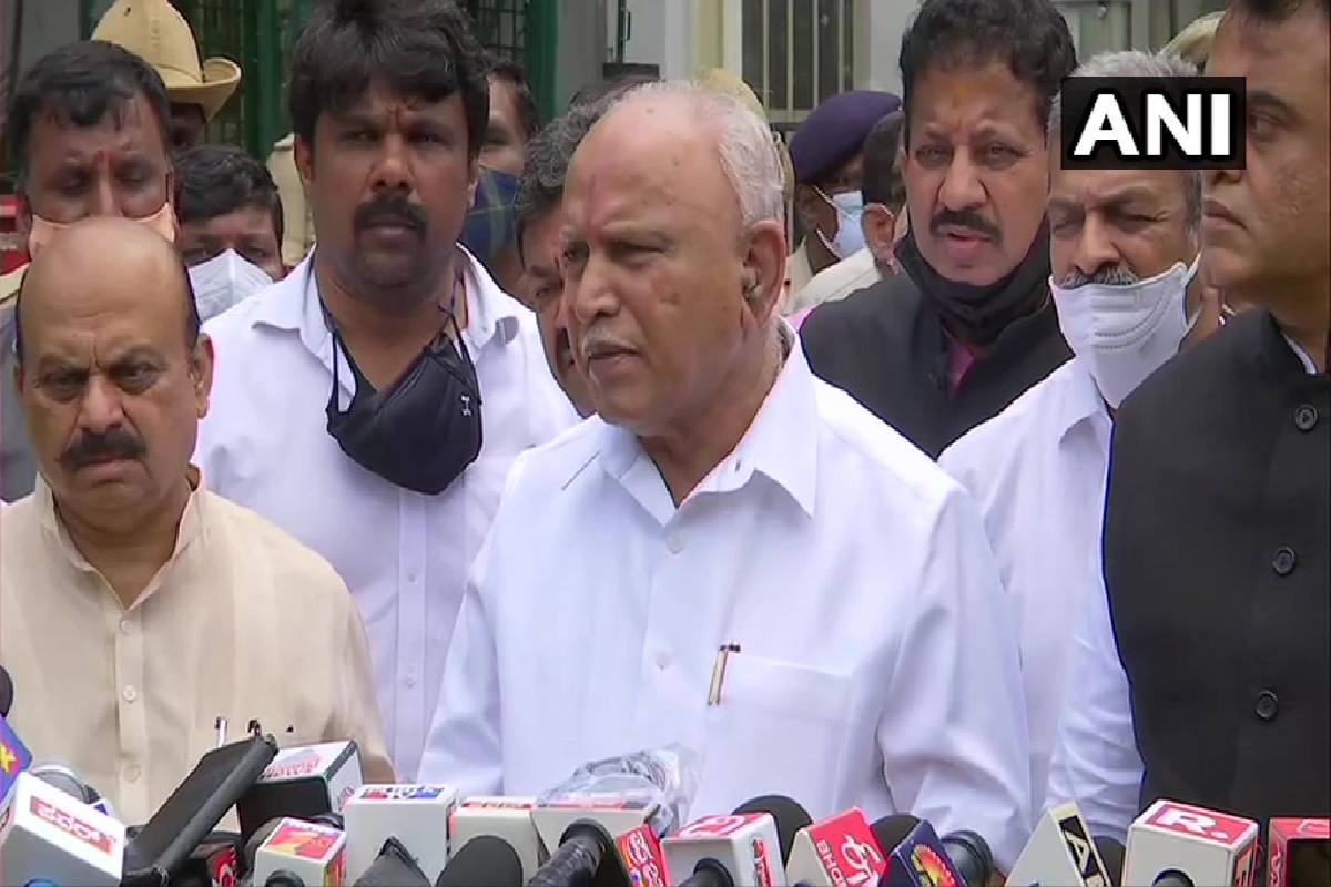 कर्नाटकचे मुख्यमंत्री BS Yediyurappa यांचा राजीनामा, राज्यपालांकडे राजीनामा सुपूर्द; नव्या मुख्यमंत्रीपदी कोणाची वर्णी लागणार ?