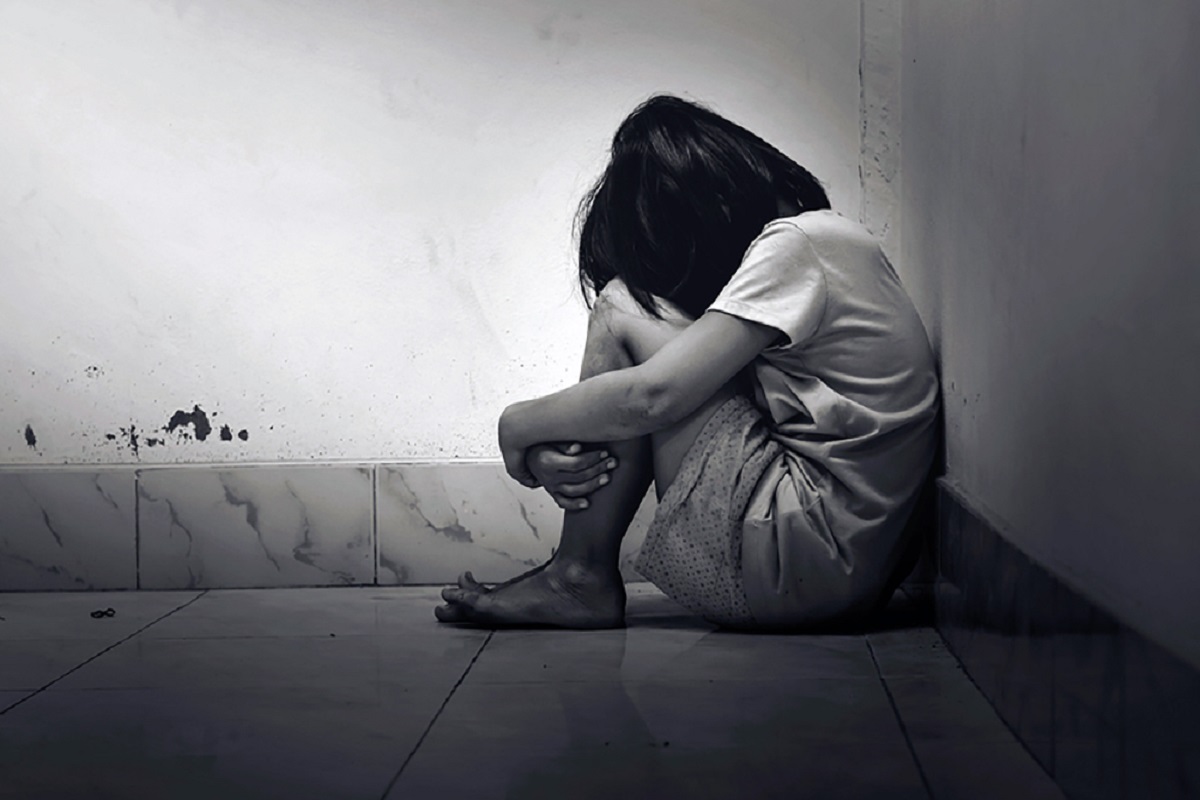 29 जणांकडून  15 वर्षीय मुलीवर 9 महिने गँगरेप, 4 वेगवेगळ्या ठिकाणी सामूहिक बलात्कार (प्रातिनिधिक फोटो)