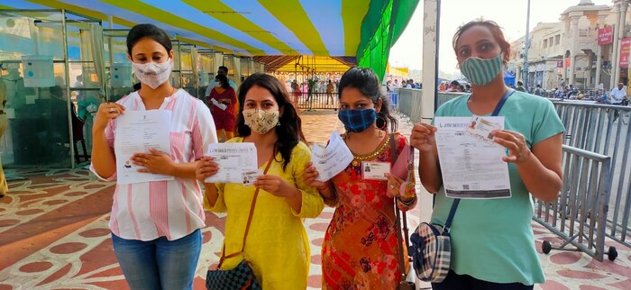 सोमवार ते शुक्रवार सकाळी 7 पासून संध्याकाळी 7 पर्यंत भाविकांना मंदिरात प्रवेश देण्यात येणार आहे.
