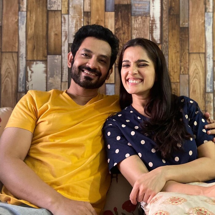 ही वेबसिरीज प्रेक्षकंना खुपचं पसंत पडली होती. त्यामुळे याचा दुसरा भागसुद्धा काढण्यात आला होता. आत्ता या दोन्ही भागांना मिळालेल्या प्रचंड यशानंतर ही जोडी 3 रा भाग घेऊन येत आहे. 