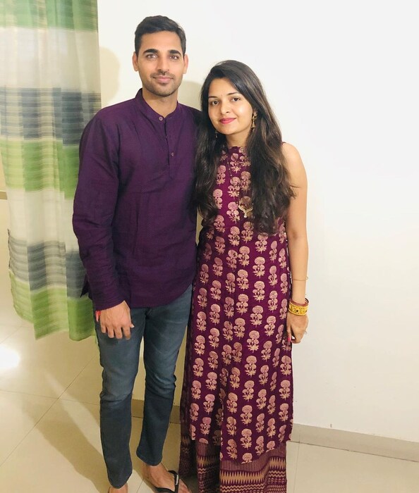 एका मुलाखतीत भुवनेश्वरने सांगितलं होतं की, पत्नीमुळे त्याला फेसबुक सोडावं लागलं होतं. 