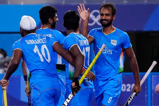 Tokyo Olympics: बेल्जियमकडून भारतीय टीमचा पराभव, 41 वर्षांनंतर भारतीय टीमचं हॉकी गोल्ड मेडलचं स्वप्न भंगलं 