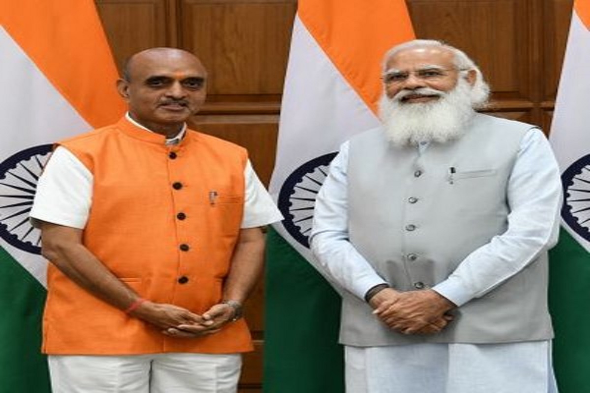 मोठी बातमी : यापुढे एकाही सरकारी बँकेचं विलिनीकरण नाही, सरकारची संसदेत माहिती