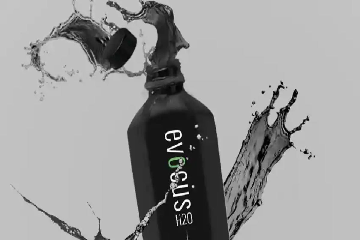 मलायका अरोरासह विराट कोहली पितात Black Water, काय आहेत या पाण्याचे फायदे वाचा सविस्तर