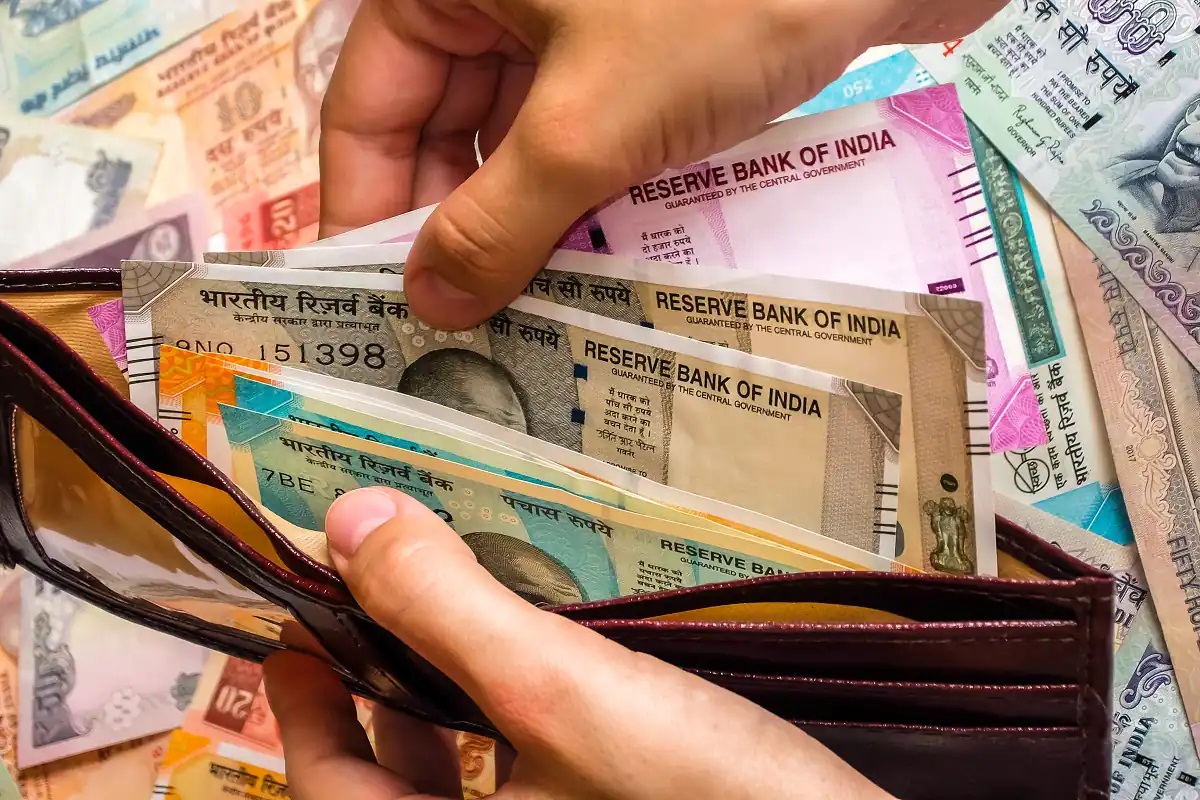 1 लाखाचे झाले 7.50 लाख, अवघ्या 6 महिन्यांत 'या' शेअरनं दिला 650% परतावा