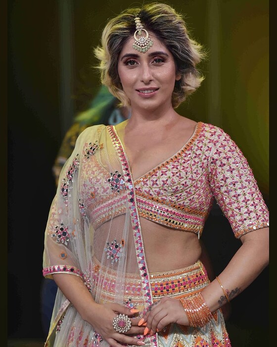 “त्यामुळे माझा बेड आणि बाथरूम इतरांना वापरायला देणार नाही” असा निश्चय तिने केला आहे. 