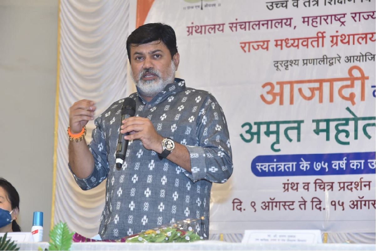 कोरोनाची दुसरी लाट पूर्णतः कमी असेल त्याच ठिकाणी कॉलेज सुरू होणार, उदय सामंत यांची माहिती