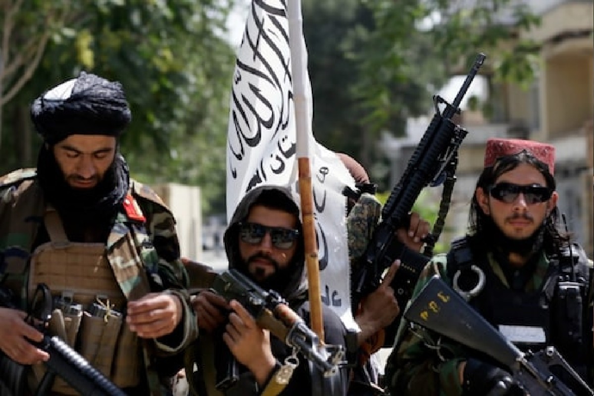 अफगाणिस्तानावर पकड मजबूत करण्यासाठी तालिबानची नवी युक्ती, हिटलरसारखं काम करुन करतोय लोकांना ठार