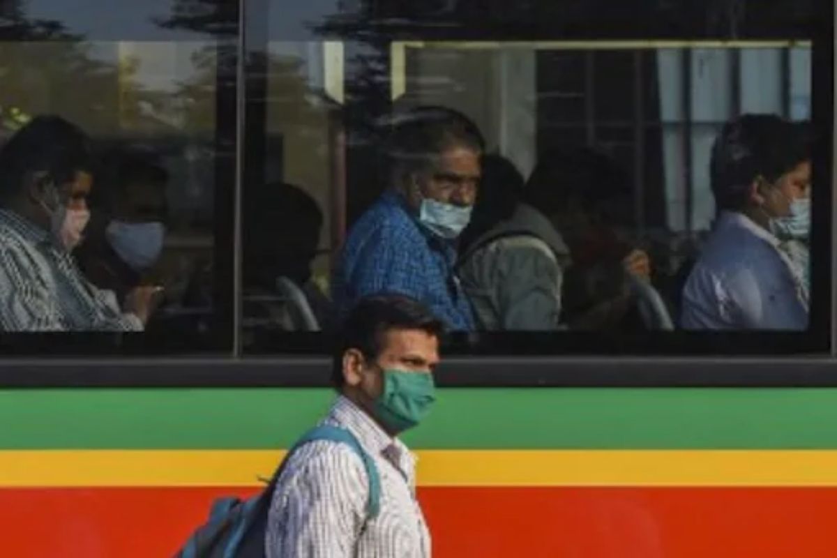 BEST मधील महिलांच्या आरक्षित सीटवर बसणाऱ्या पुरुषांना आता उठावच लागेल; घेतला मोठा निर्णय