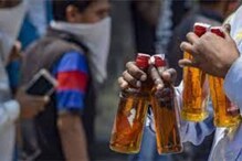 'अरे चोर नव्हे, मी बाबुराव बोलतोय...'; तरीही तरुणीनी केली धुलाई 'अरे चोर नव्हे, मी बाबुराव बोलतोय...'; तरीही तरुणीनी केली धुलाई