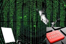 SMS,मेल,सोशल मीडिया..कसाही होऊ शकतो Online Fraud,बचावासाठी लक्षात ठेवा या गोष्टी