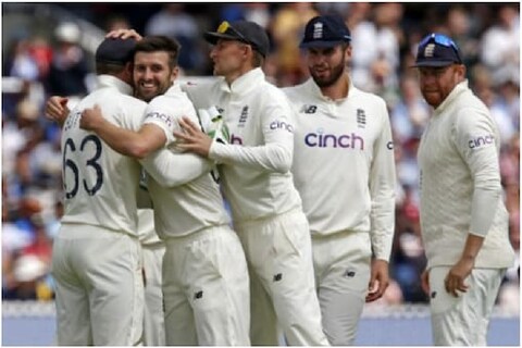 लॉर्ड्स टेस्टमध्ये (India vs England, Lords Test) टीम इंडियाकडून झालेल्या पराभवानंतर इंग्लंडने टीममध्ये मोठे बदल केले आहेत. 25 ऑगस्टपासून लीड्सवर सुरू होणाऱ्या तिसऱ्या टेस्टपूर्वी (India vs England, 3rd Test) 3 खेळाडूंना वगळण्यात आलं आहे. 