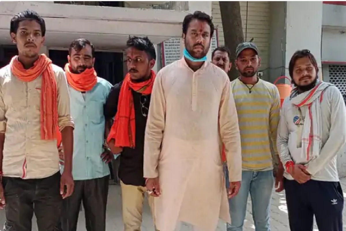 हिंदुत्ववादी संघटनेकडून डोसा सेंटरची तोडफोड, ECONOMIC JIHAD चा आरोप