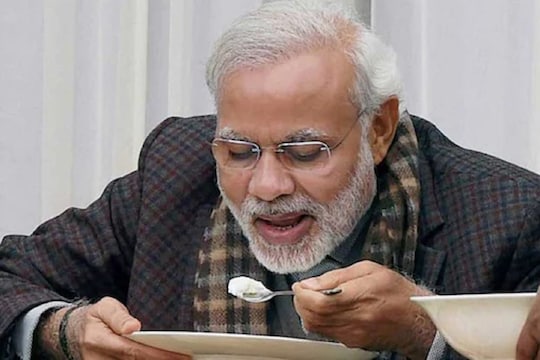 एक वेळ जेवण्यामागे नेमकं काय आहे कारण?