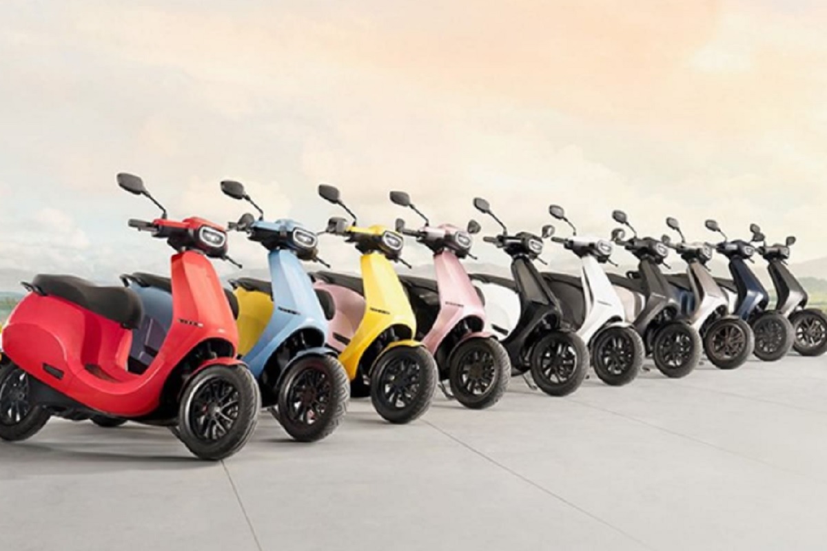 Ola ने इलेक्ट्रिक स्कूटर S1 ची विक्री थांबवली; कंपनीने दिलं असं कारण