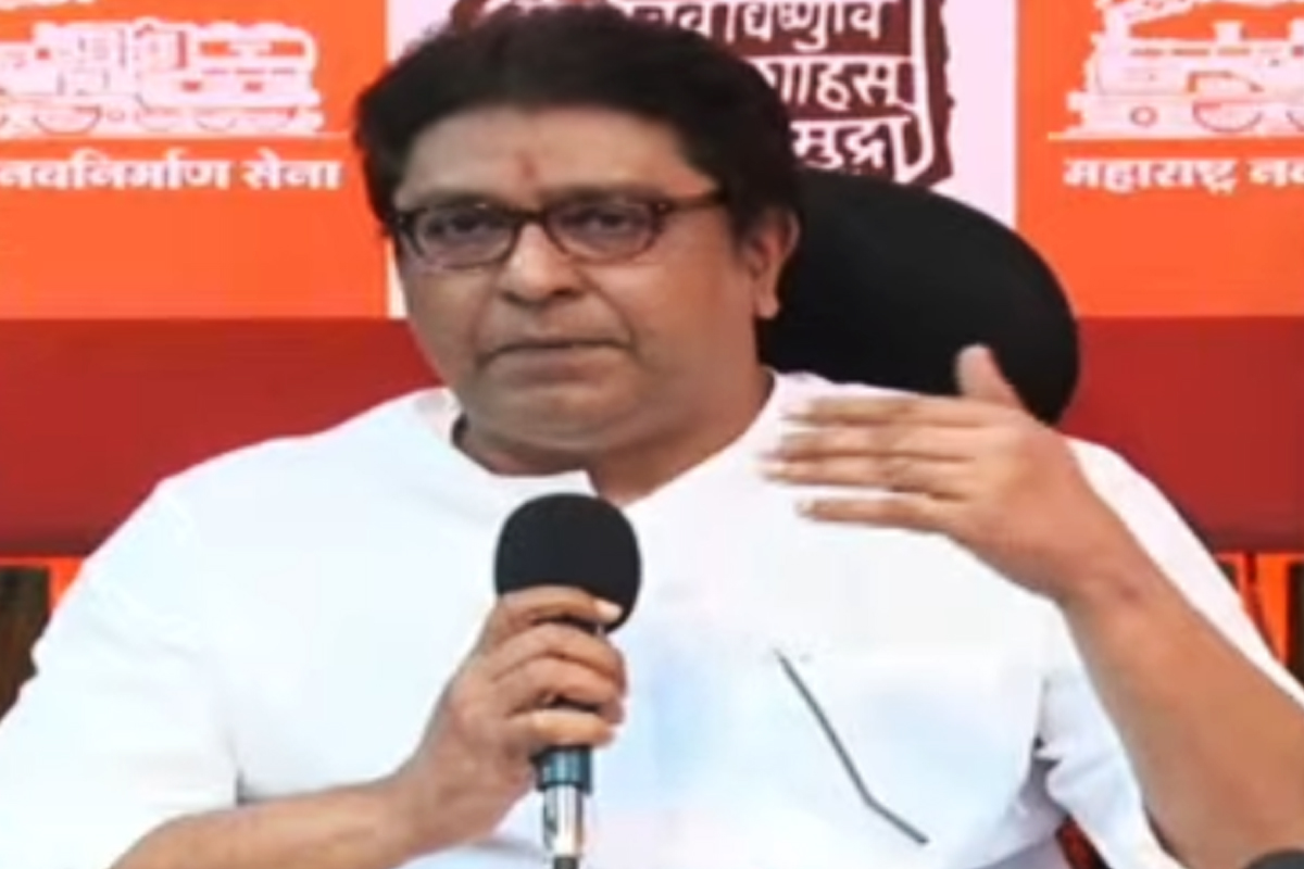 'माझ्या आजोबांनी त्या काळात जे घडले त्यावर सर्व लिहिले होते. ते काय बोललं नेमकं आपल्या सोईनुसार घ्यायचं आणि बाकीचं ठेवून द्यायचं'