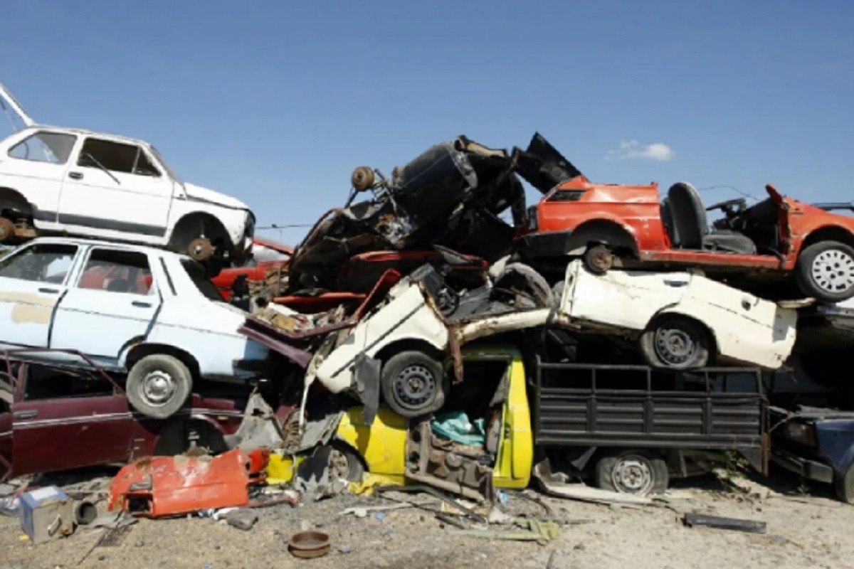 सर्वसामान्यांसाठी फायद्याची ठरेल Scrappage Policy, केंद्रीय मंत्र्यांनी सांगितले 2 मोठे फायदे